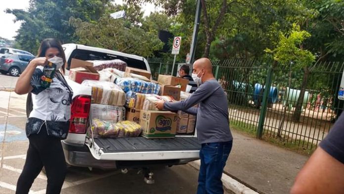 Drive Thru Solidário No Bosque Maia Arrecada 15 Tonelada De Alimentos Jornal Folha Metropolitana 5655